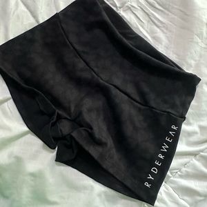 Never worn but tags removed.